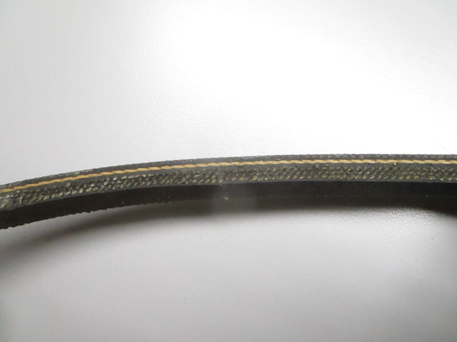 *NEW OEM* 0810 Volvo Penta V-Belt 3853713