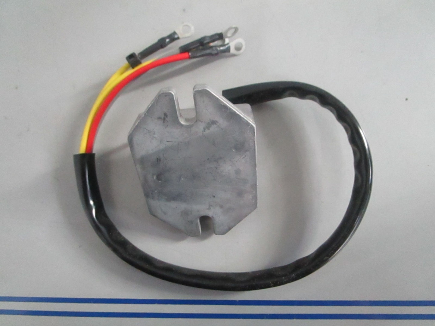 NEW OEM 830179A2 Mercury Quicksilver Voltage Regulator 0820