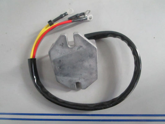 NEW OEM 830179A2 Mercury Quicksilver Voltage Regulator 0820