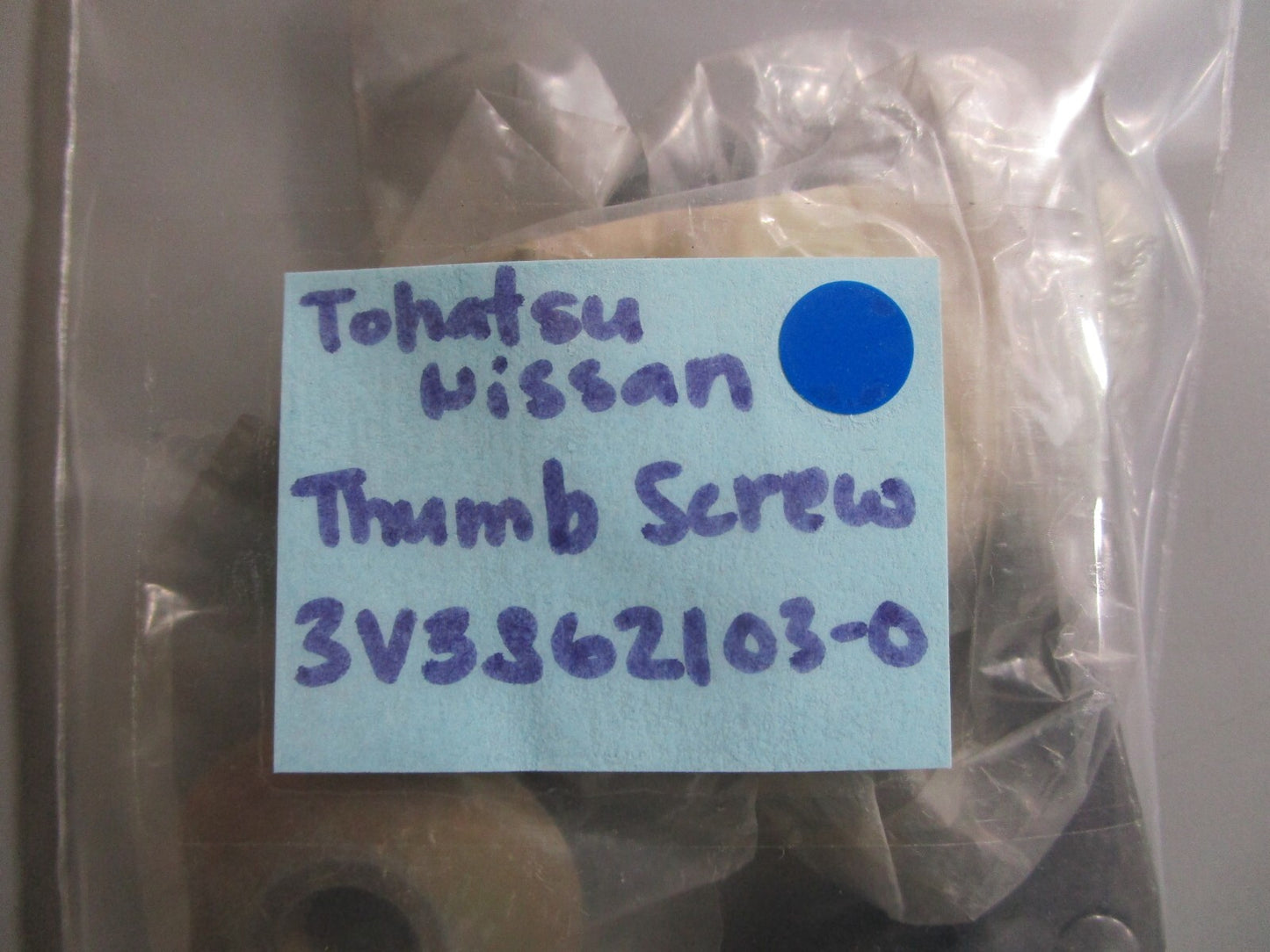 *NEW OEM* 0810 Tohatsu Nissan Thumb Screw 3V3S62103-0