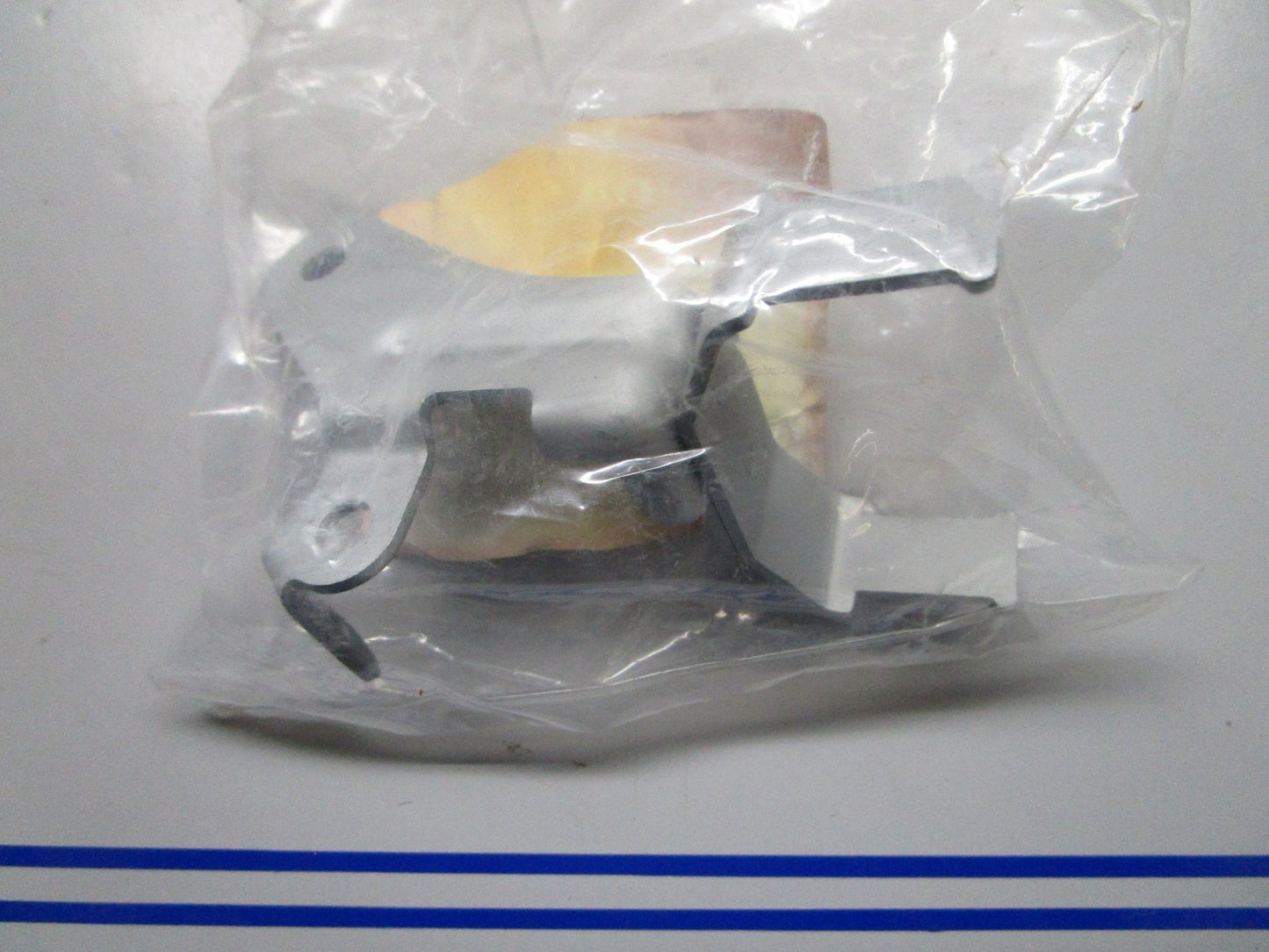 *NEW OEM* 0820 Honda Stay 16814-ZW5-010