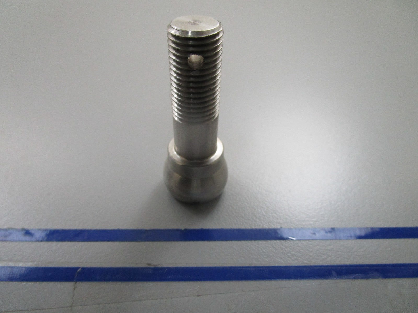 *NEW OEM* 0810 Mercury Quicksilver Screw 66389