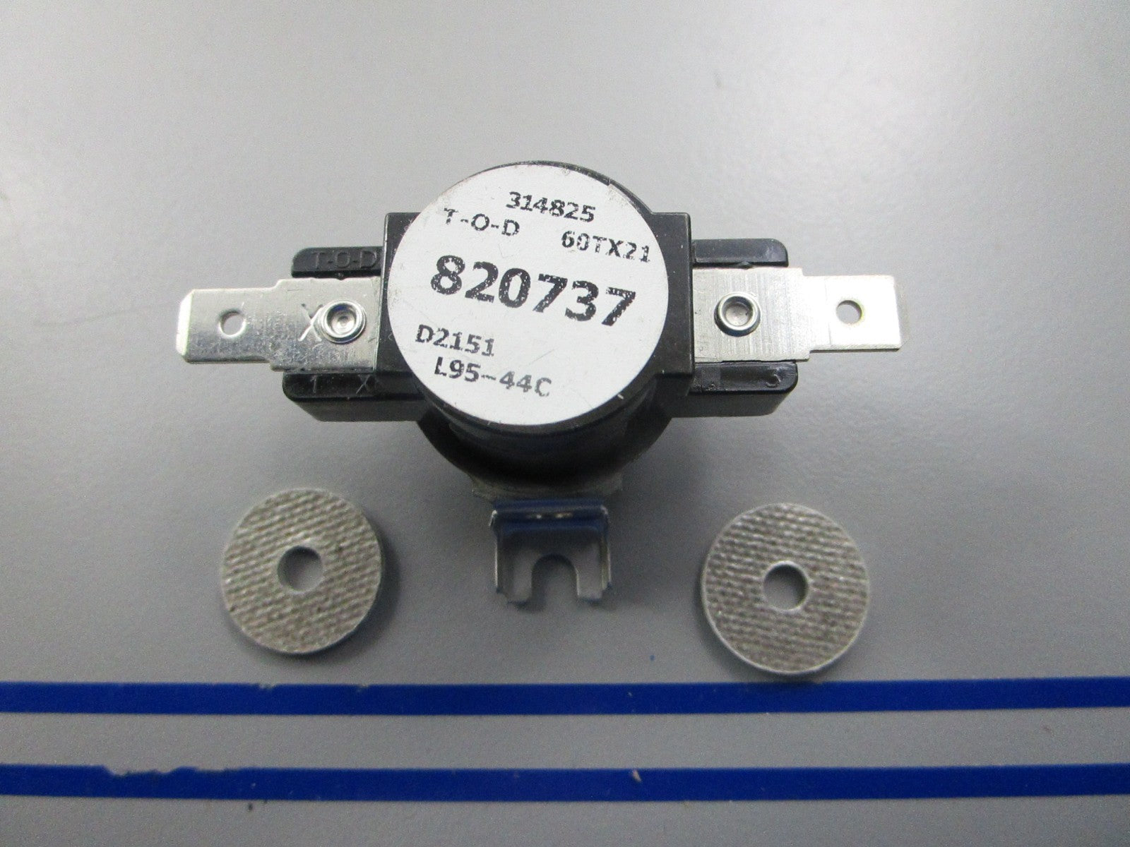 *NEW OEM* 0810 Wolf Thermostat Switch 811669