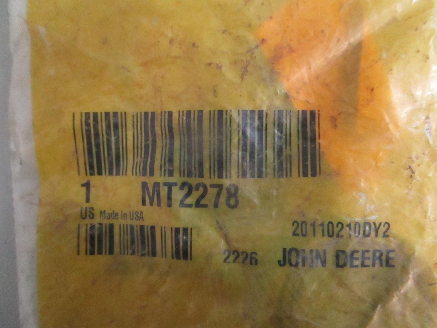 John Deere NEW OEM MT2278 Shaft Seal NOS Genuine Turf Fairway Mower Part 0820
