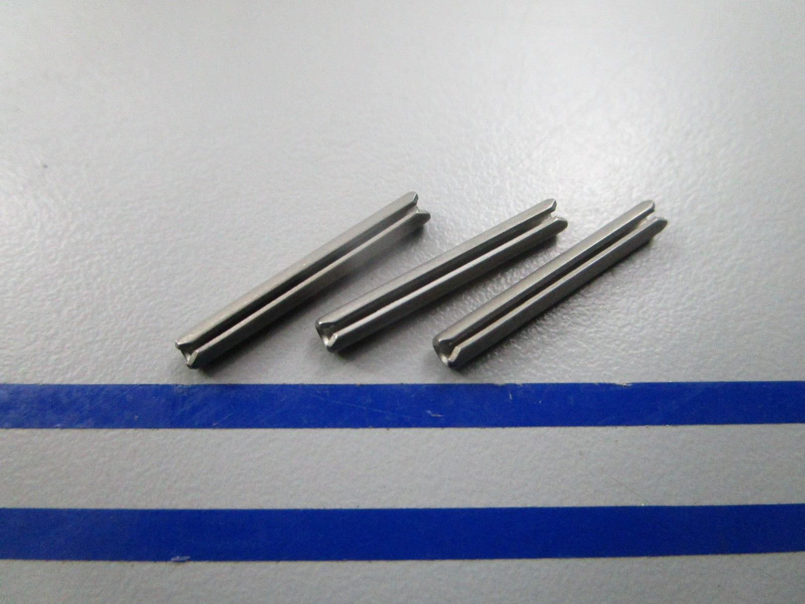 NEW OEM (LOT OF 3) 311511 0311511 OMC Johnson Evinrude Roll Pin 0810