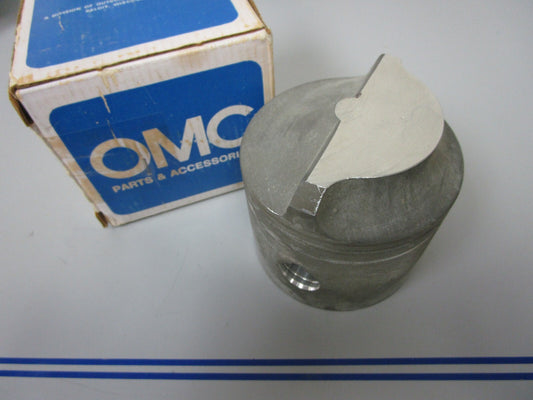 *NEW OEM* 0810 OMC Johnson Evinrude Piston 388673 322969 0388673 0322969