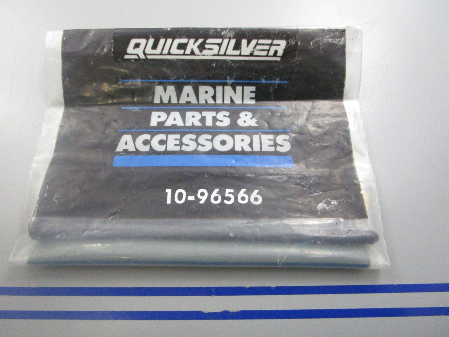 *NEW OEM* 0810 Mercury Quicksilver Thru Bolt 10-96566