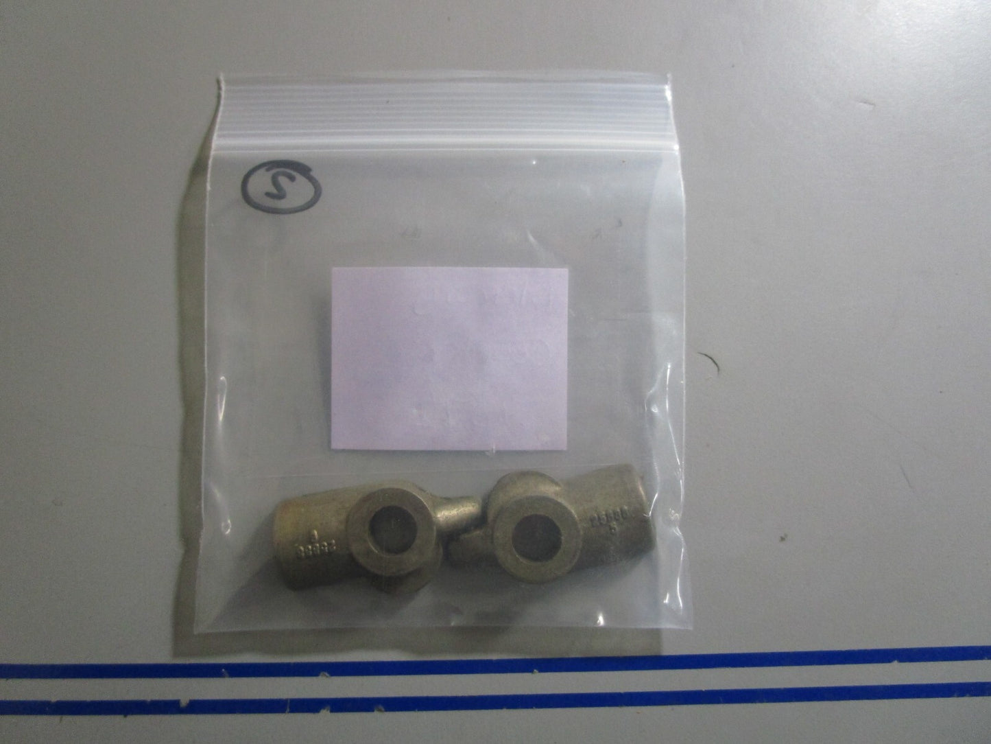 *NEW OEM* (LOT OF 2) 0810 Mercury Quicksilver Coupler 27872