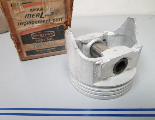 NEW OEM 749-4060 Mercury Mercruiser Ford 302 V8 1970- 1972 OS .020 Piston 0720