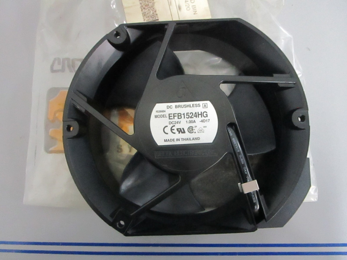 *NEW OEM* 0820 Crown Fan 108682
