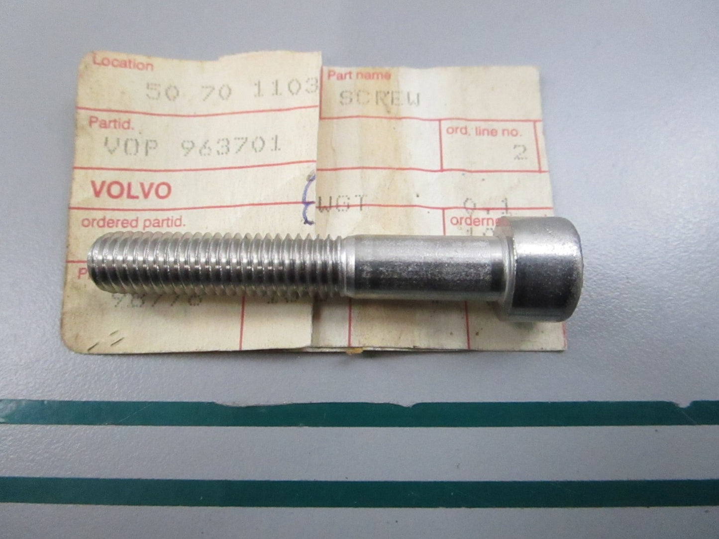 NEW OEM 963701 Volvo Penta Hexagon Socket Screw 0810