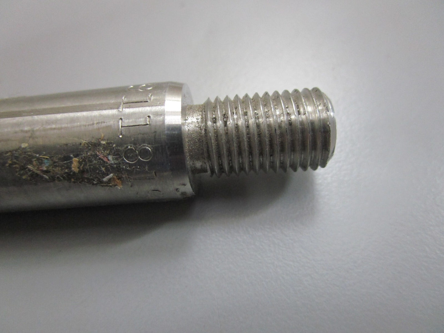 *NEW OEM* 0820 OMC Johnson Evinrude Pivot Pin 911819 0911819