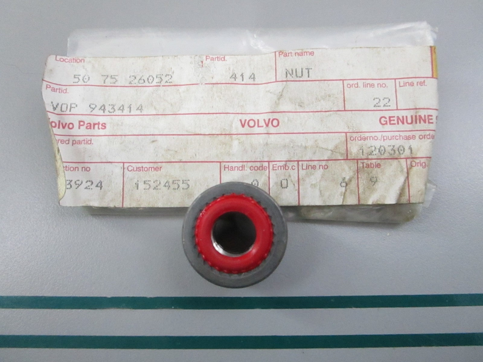 NEW OEM 943414 Volvo Penta Nut 0810