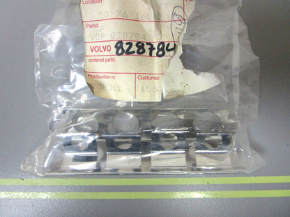 *NEW OEM* 0750 Volvo Penta BULB RECITIFIER 828784