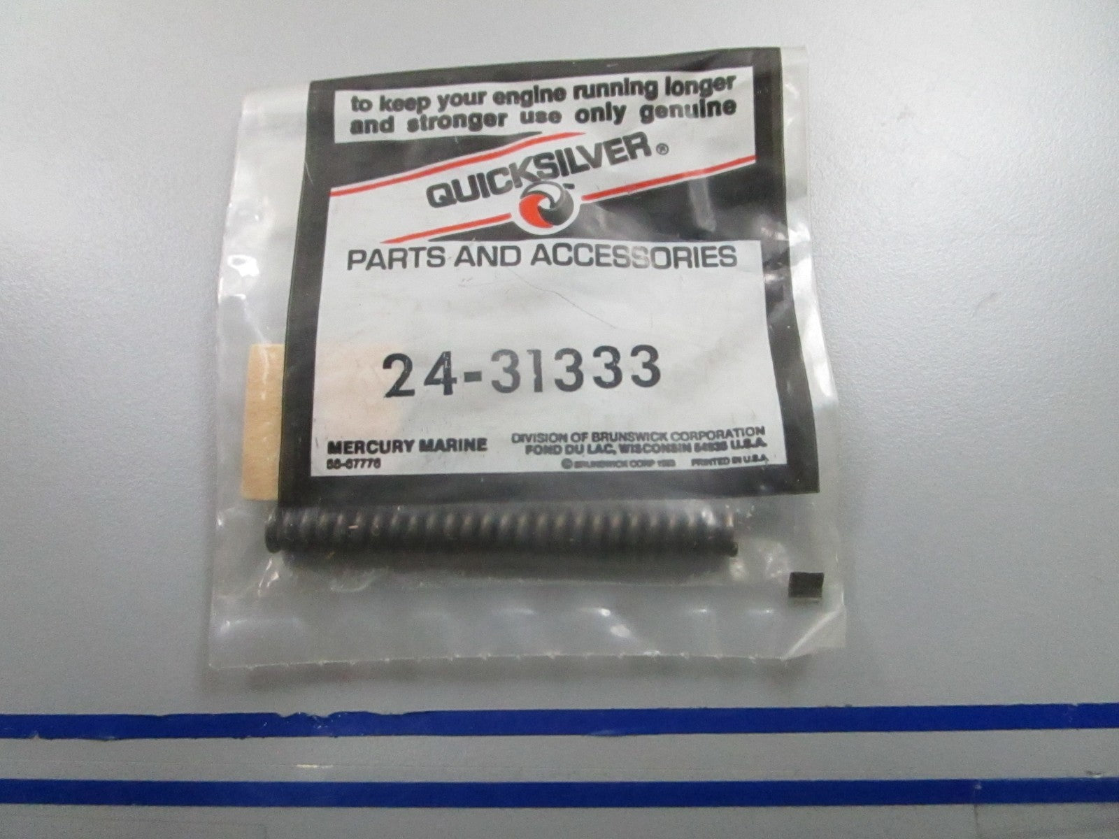 *NEW OEM* 0810 Mercury Quicksilver Spring 24-31333