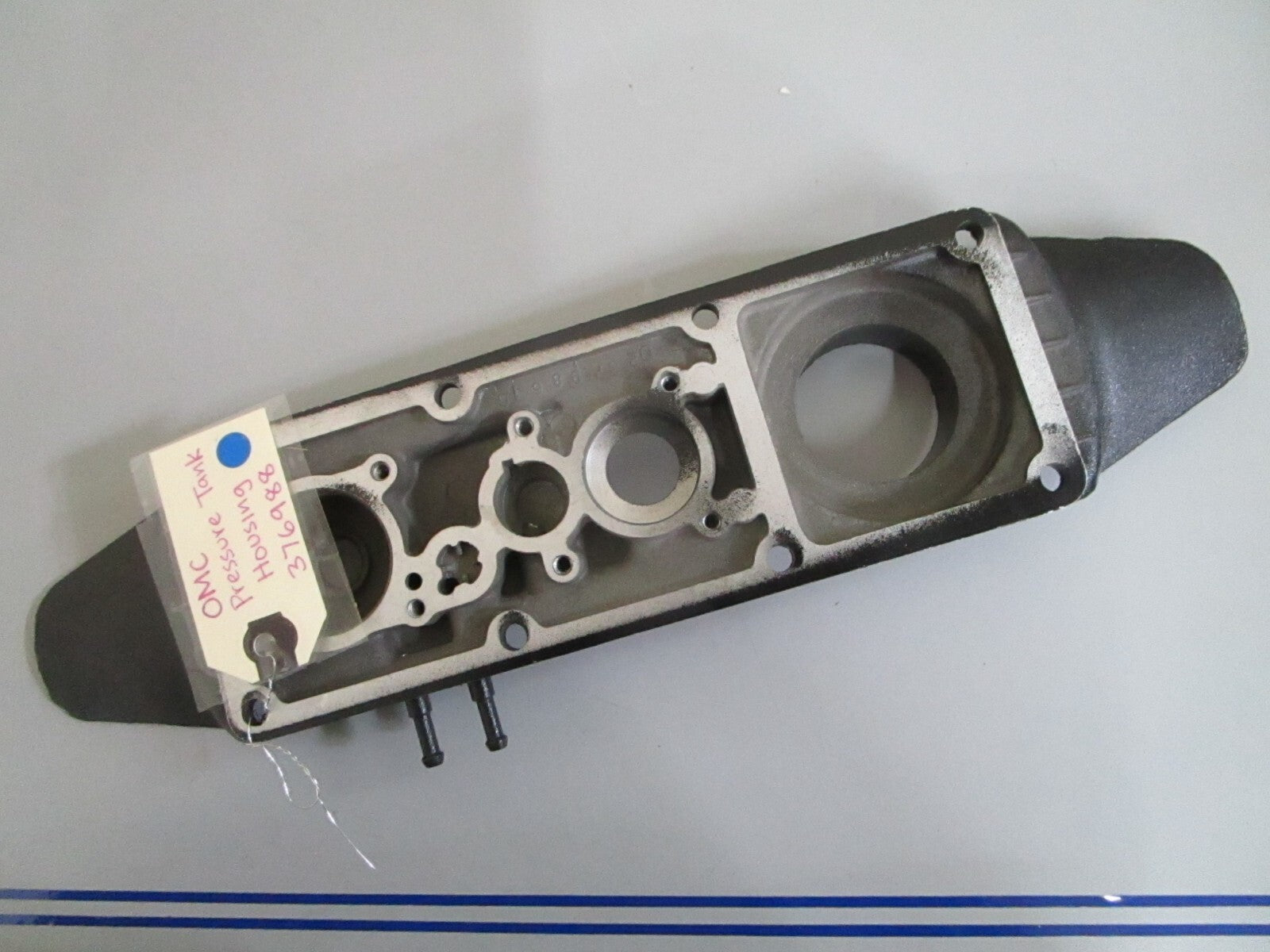 *NEW OEM* 0820 OMC Johnson Evinrude Pressure Tank Housing 376988 0376988
