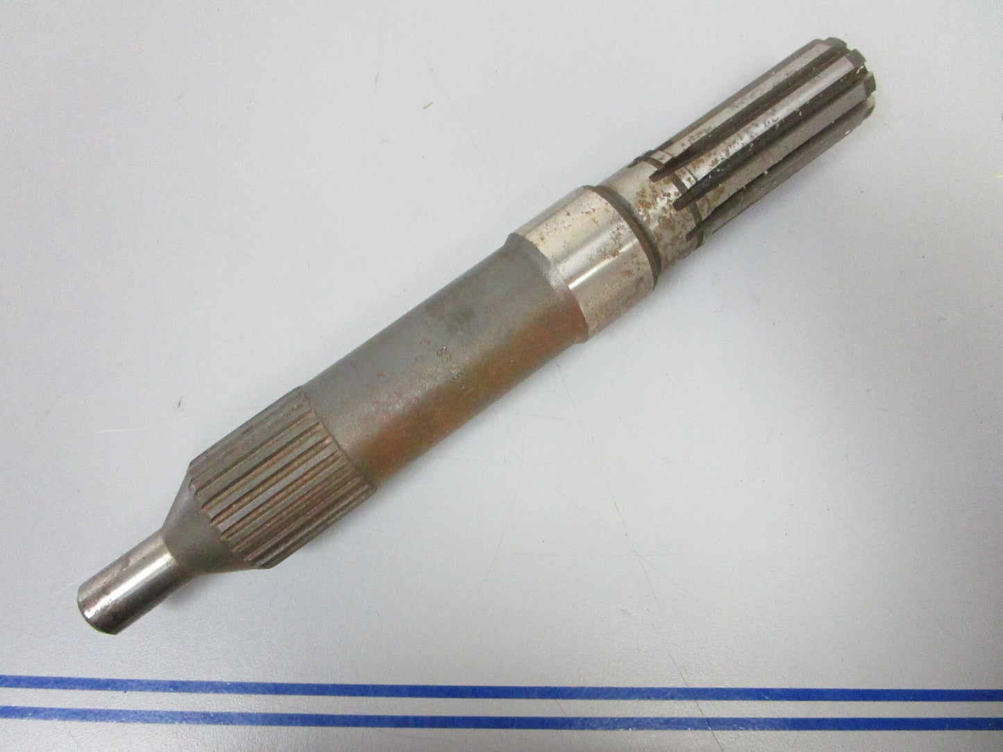 *NEW OEM* 0720 Volvo Penta Spindle Shaft 832941