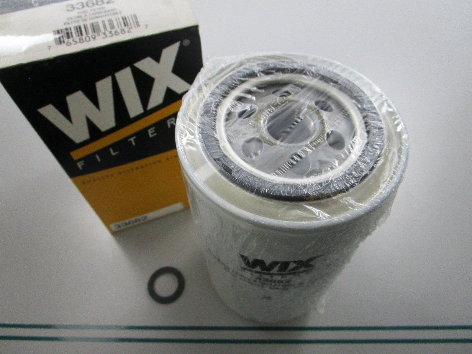 NEW 33682 WIX Fuel Filter 0810