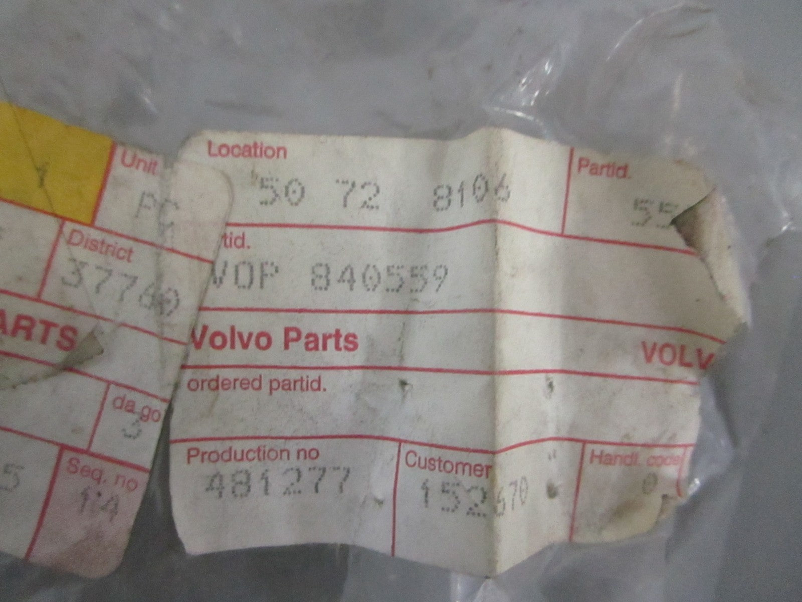 *NEW OEM* 0820 Volvo Penta Cover 840559