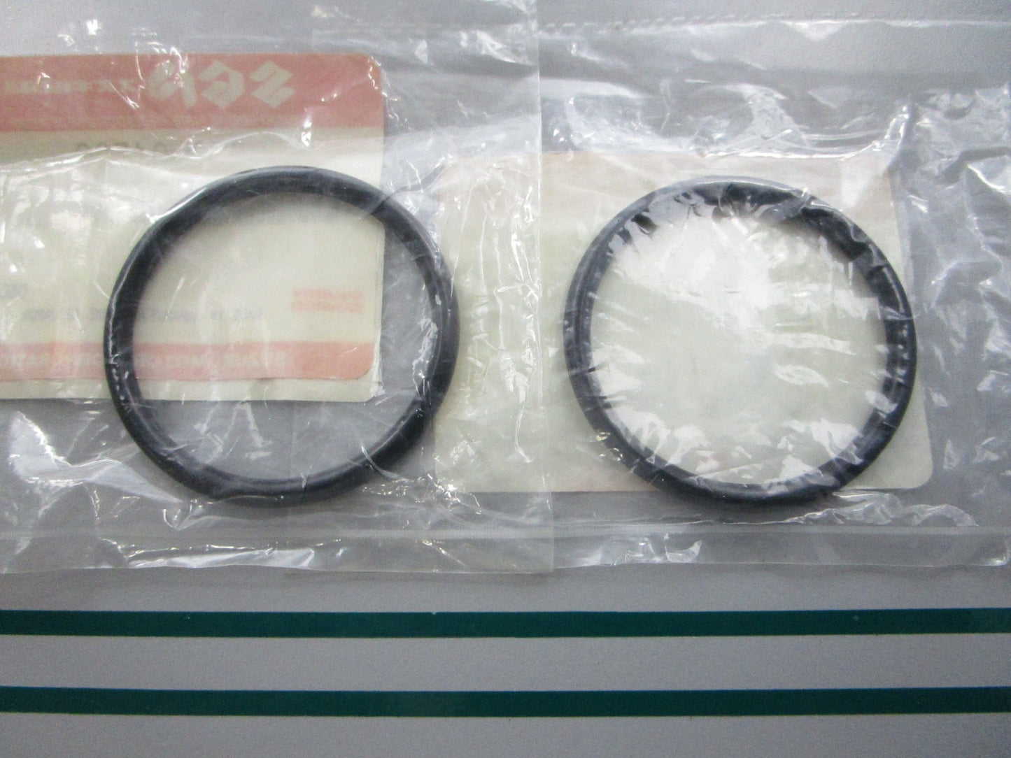 NEW OEM (LOT OF 2) 48633-94500 Suzuki O-Ring 0810
