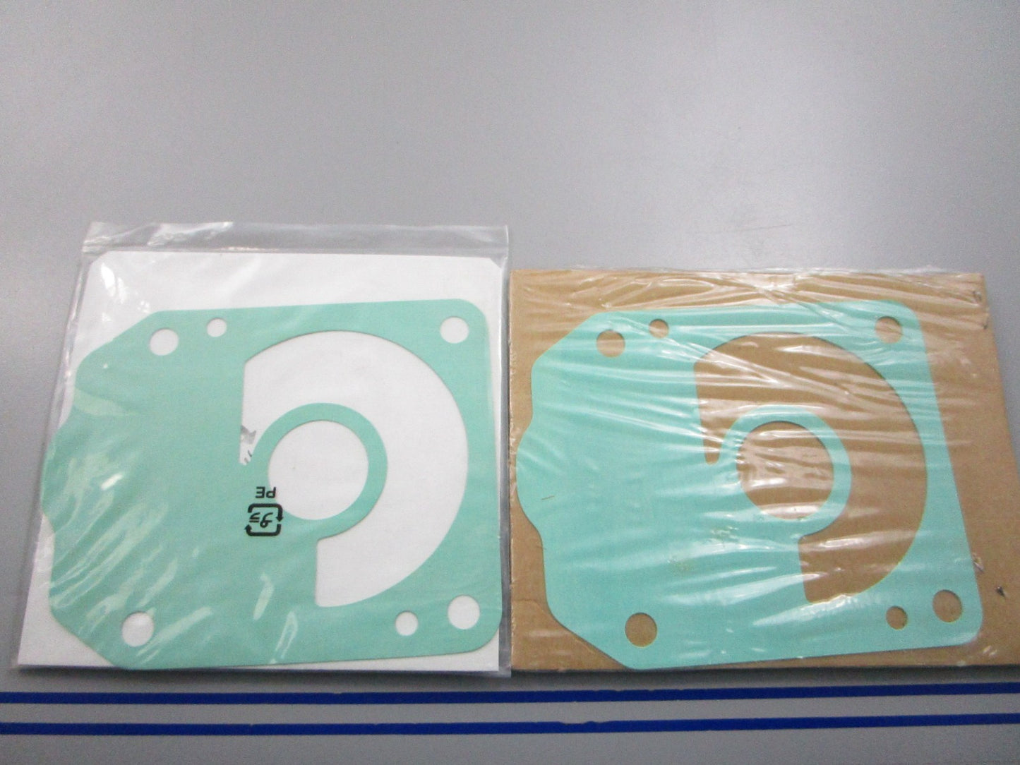 NEW OEM (LOT OF 2) 19234-ZY3-000 Honda Gasket 0810