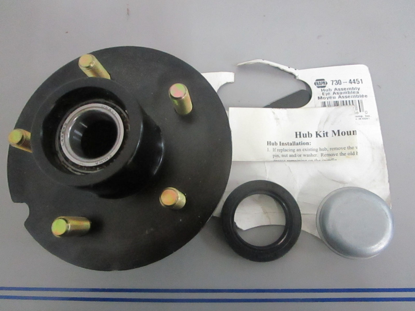 NEW OEM 730-4451 NAPA Hub Assy 0820