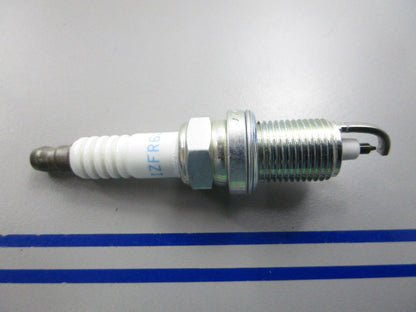 NEW IZDE6J NGK Spark Plug 0810