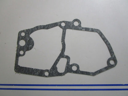 *NEW OEM* 0810 OMC Johnson Evinrude Gasket 304588 0304588