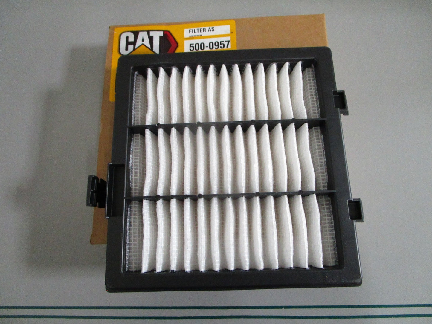 CAT NEW OEM Standard Cabin Air Filter 500-0957 Excavator 312 313 320 330 0820
