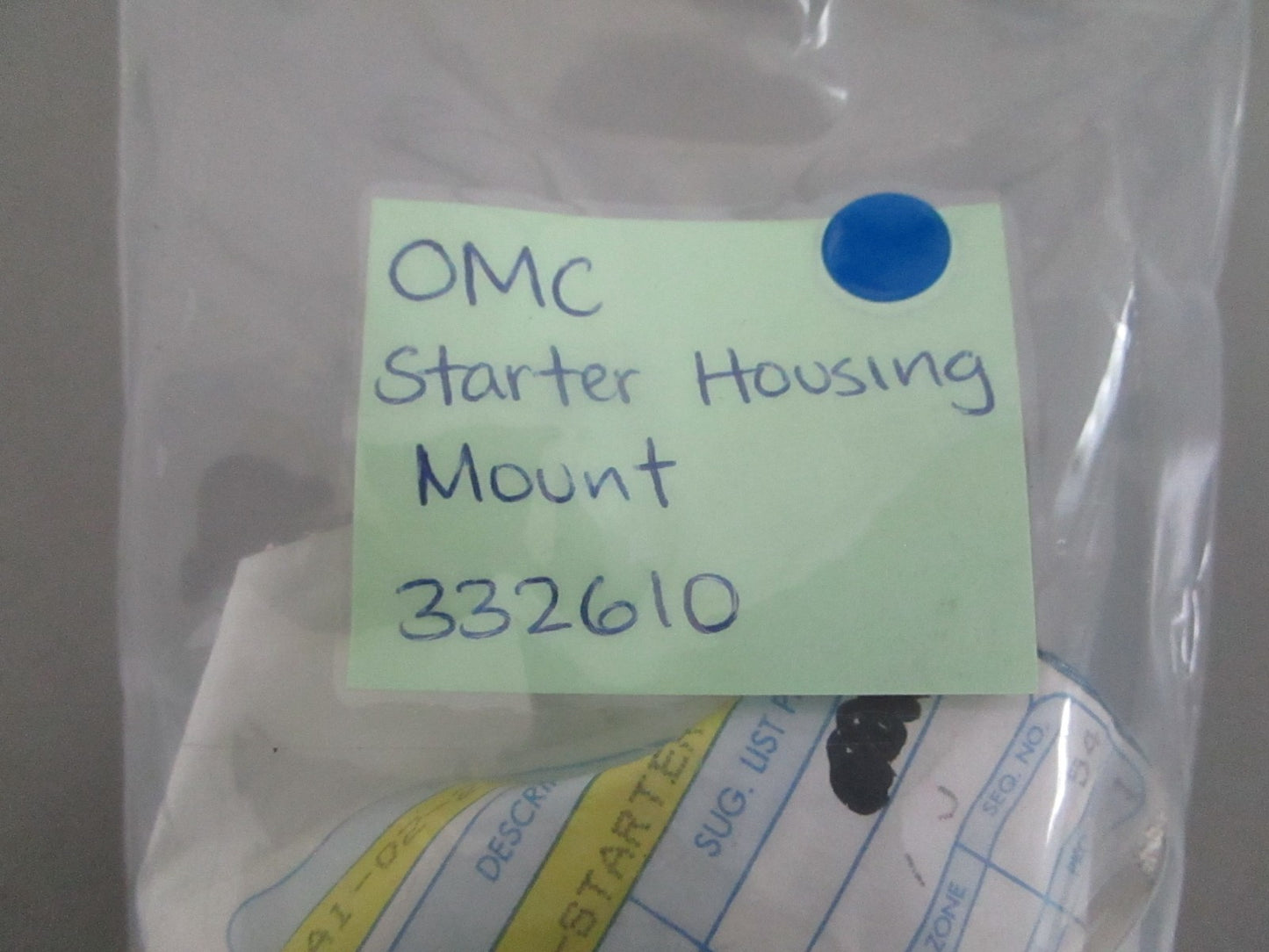 *NEW OEM* 0820 OMC Johnson Evinrude Starter Housing Mount 332610 0332610