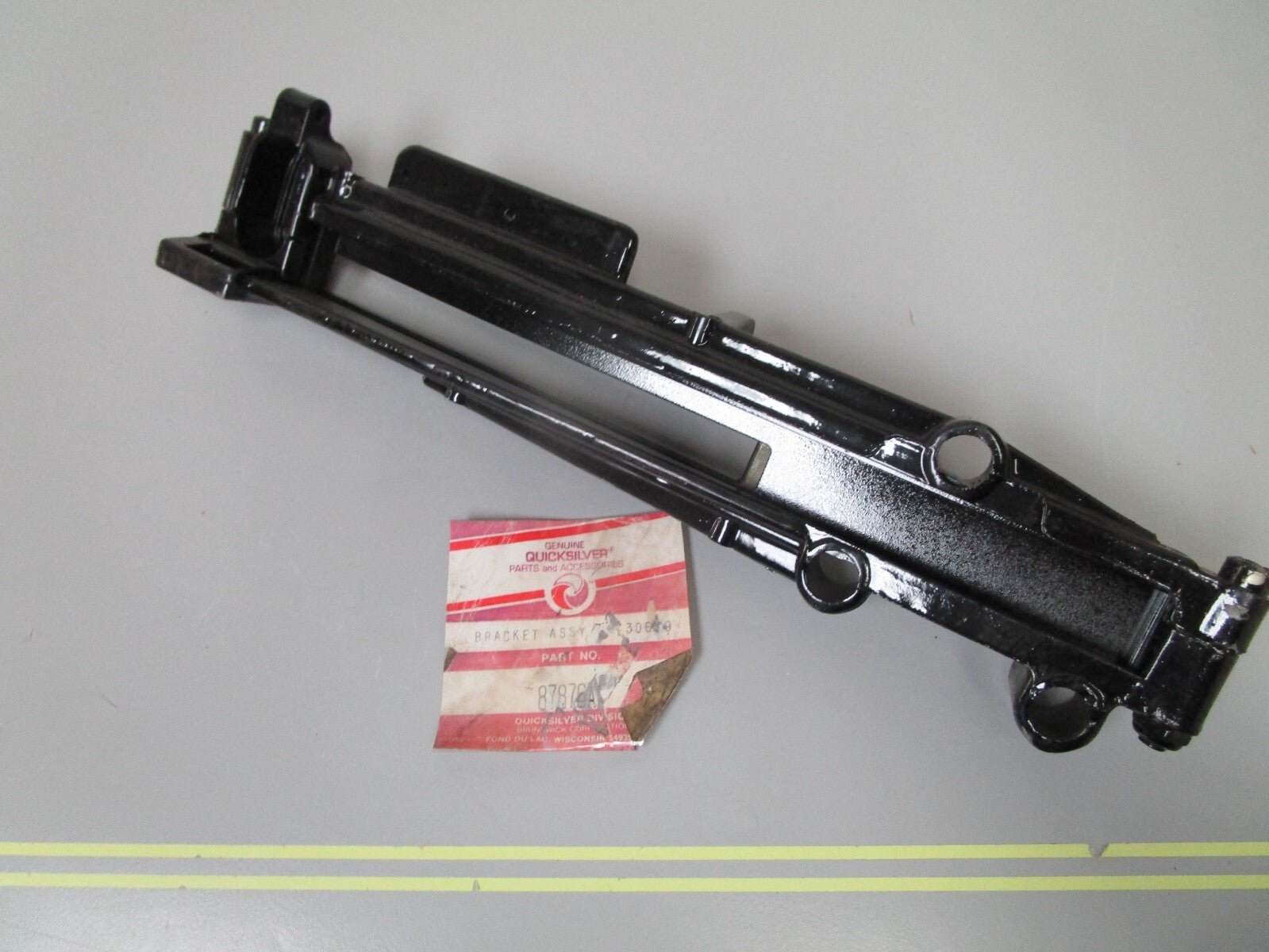 *NEW OEM* 0720 Mercury Quicksilver Bracket Assembly 87876A1