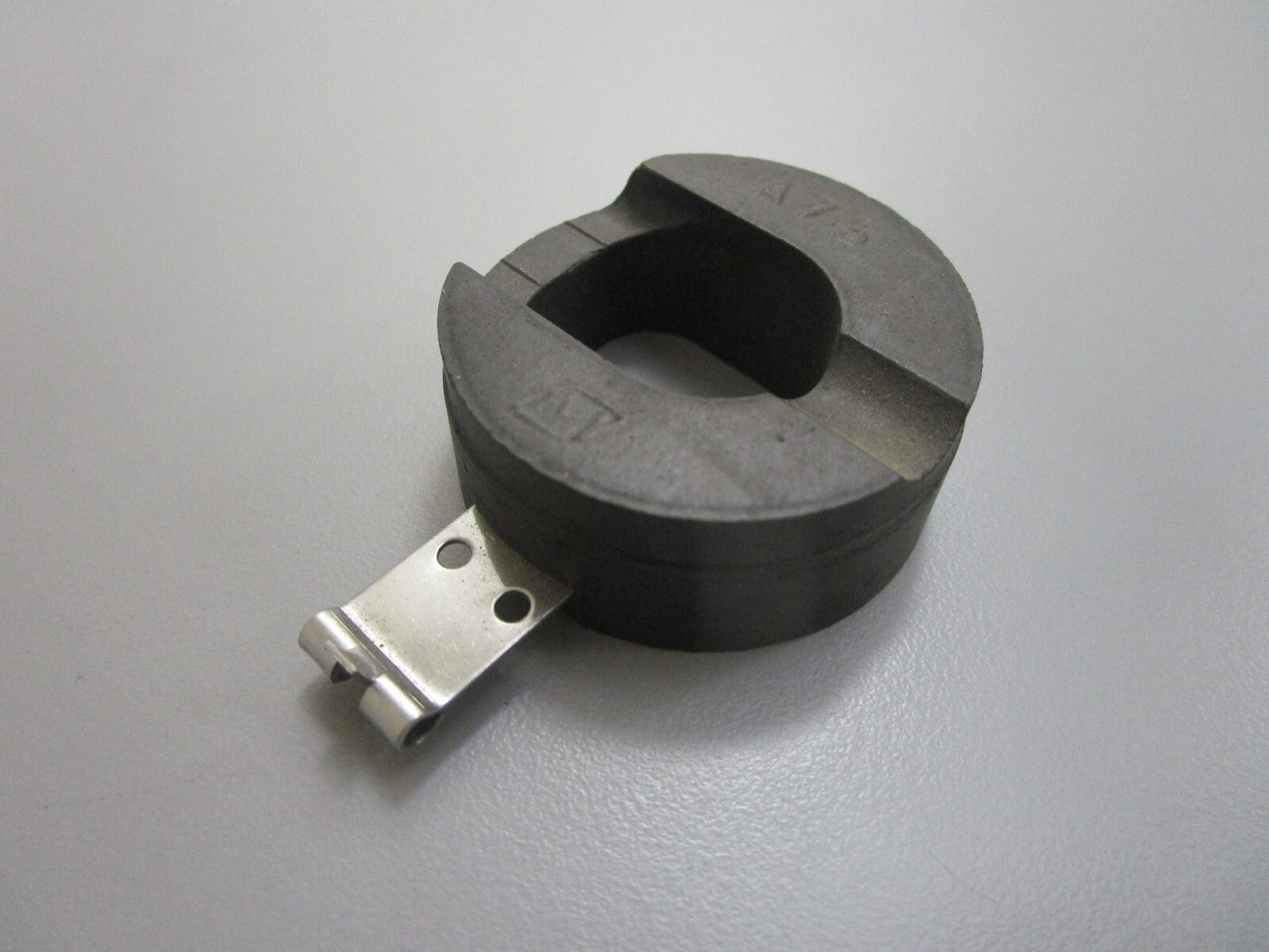 *NEW OEM* 0810 OMC Johnson Evinrude Float & Arm Assembly 396514 0396514