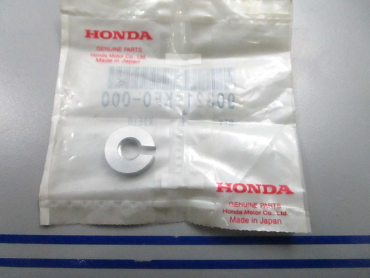 *NEW OEM* 0810 Honda Fixing Nut 90321-KF0-000