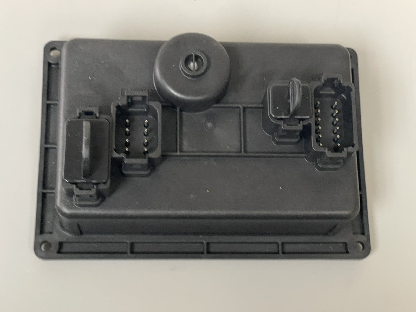*NEW OEM* *1 YEAR WARRANTY* 0670 Volvo Penta Control Panel 23751380