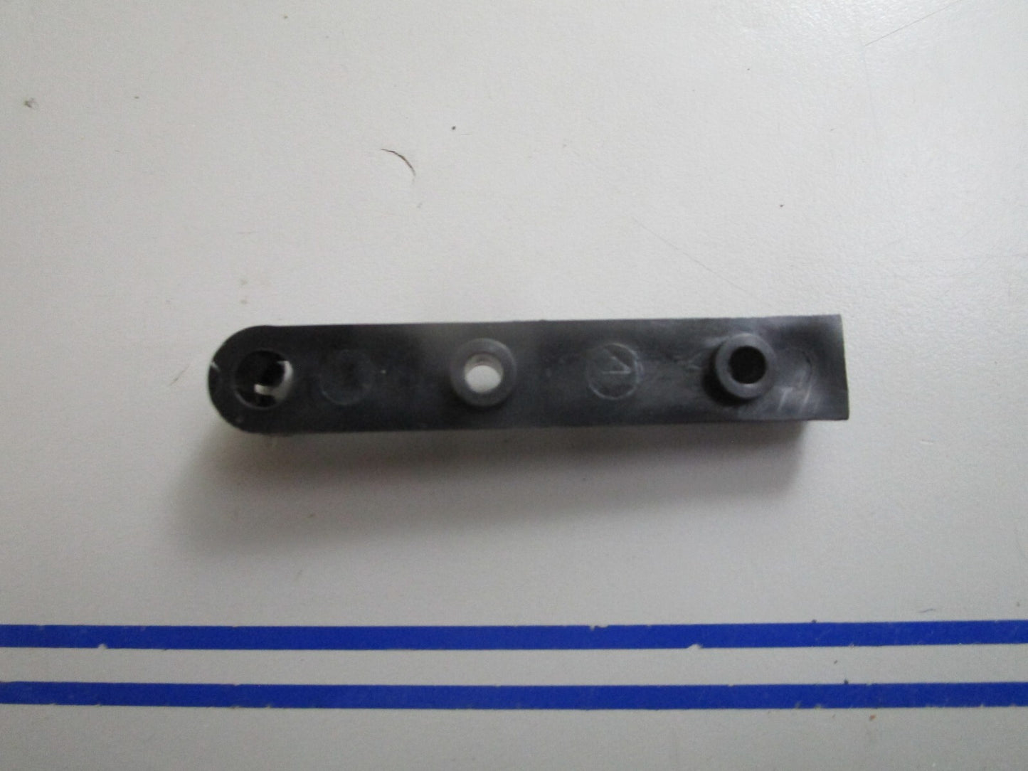 *NEW OEM* 0810 Mercury Quicksilver Link 988861 98886 1