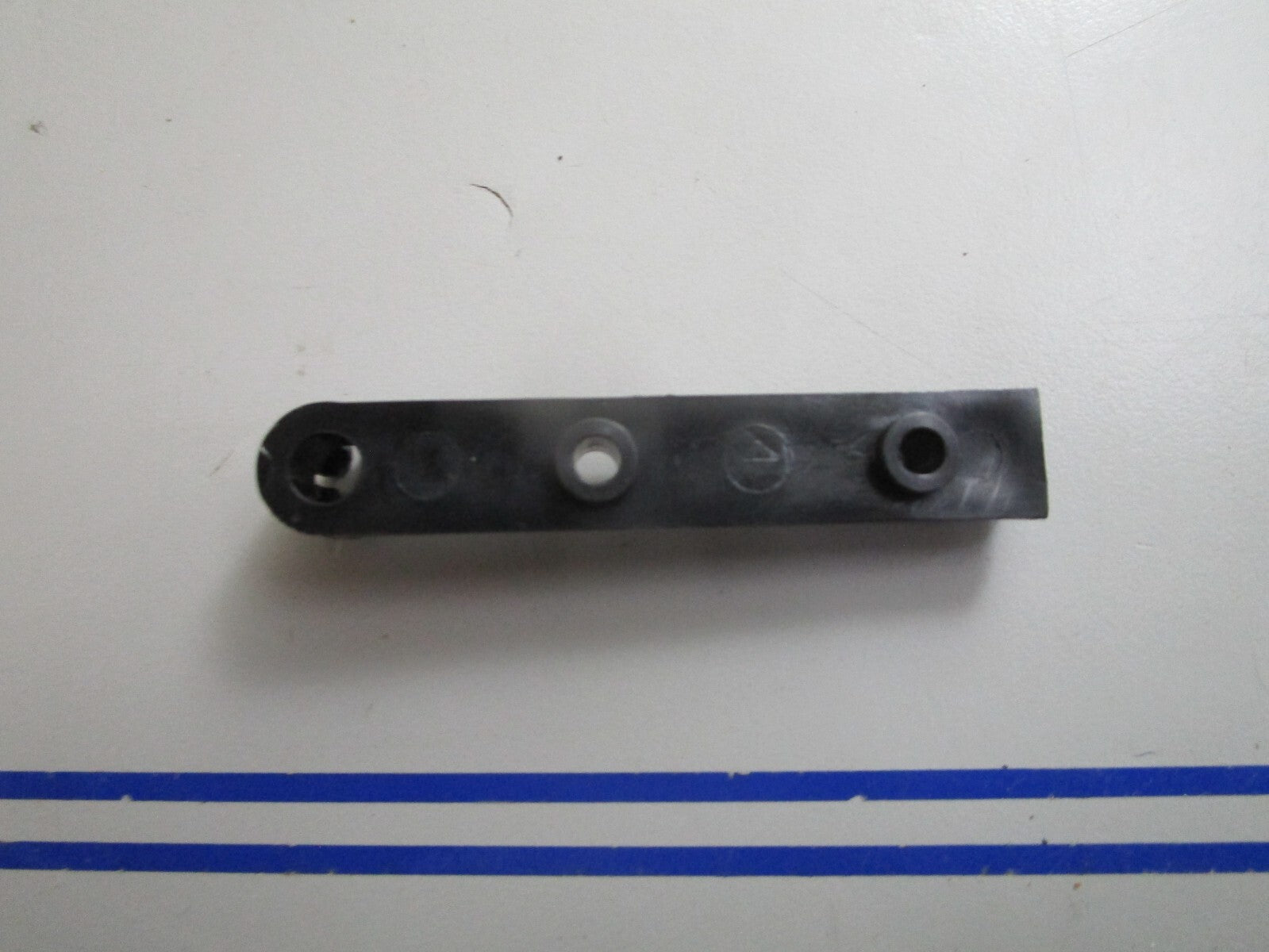 *NEW OEM* 0810 Mercury Quicksilver Link 988861 98886 1