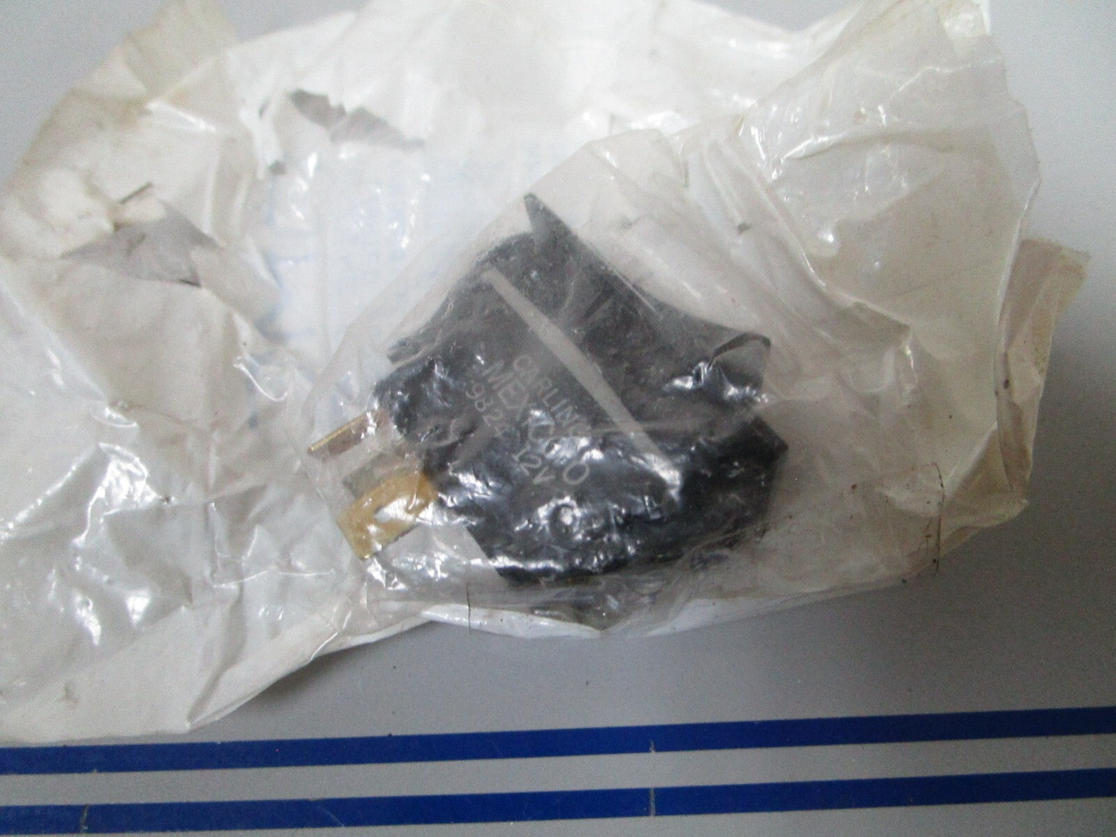 *NEW OEM* 0810 OMC Johnson Evinrude Lighted Rocker 502415 0502415