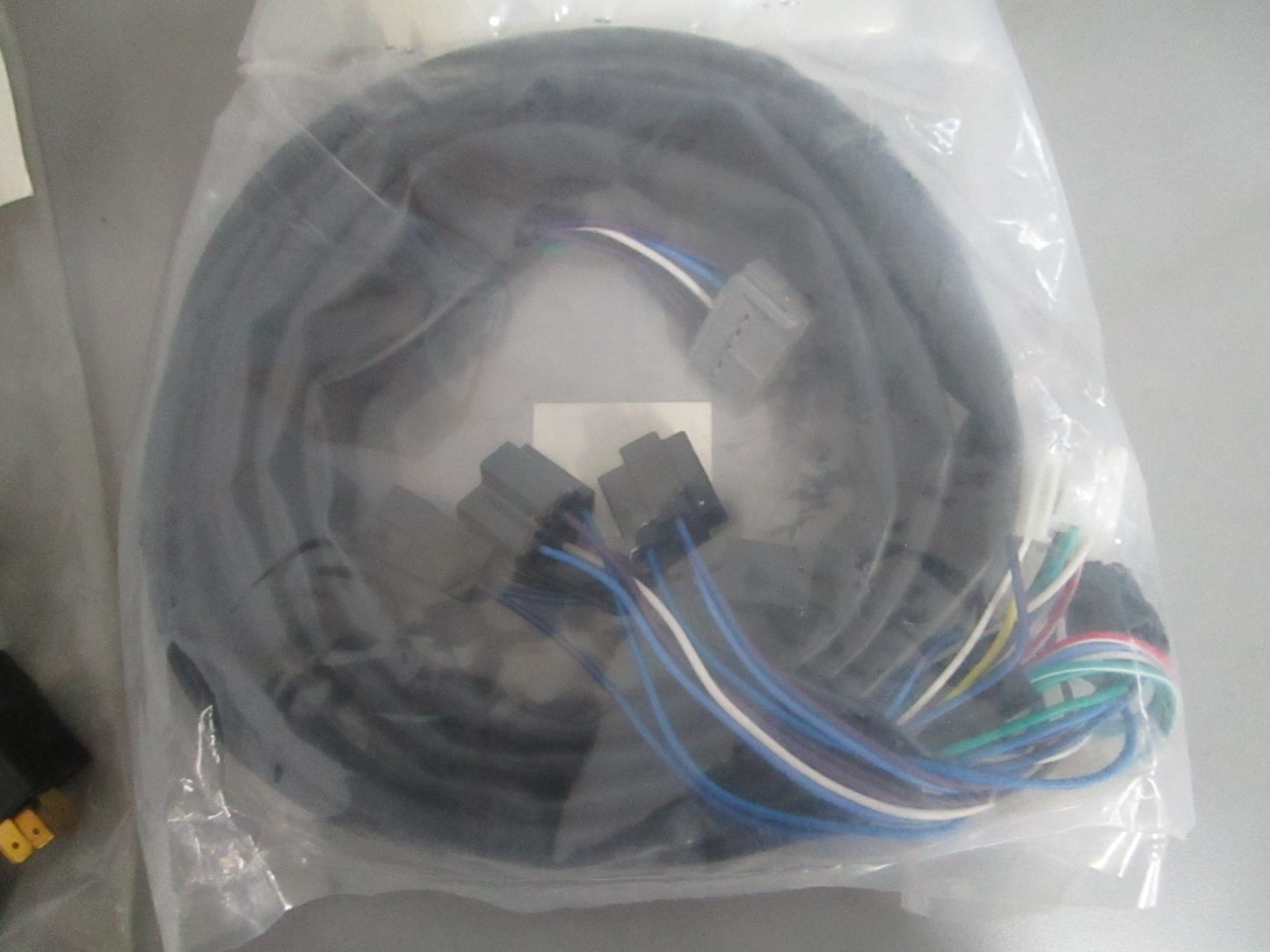 *NEW OEM* 0820 Volvo Penta Harness Kit 3850575