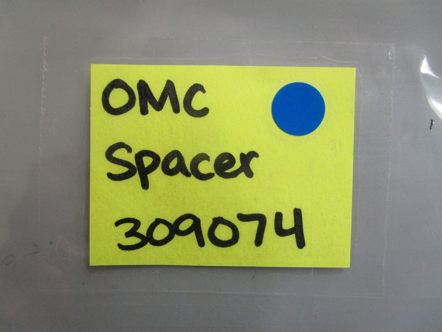 *NEW OEM* 0820 OMC Johnson Evinrude Spacer 309074 0309074