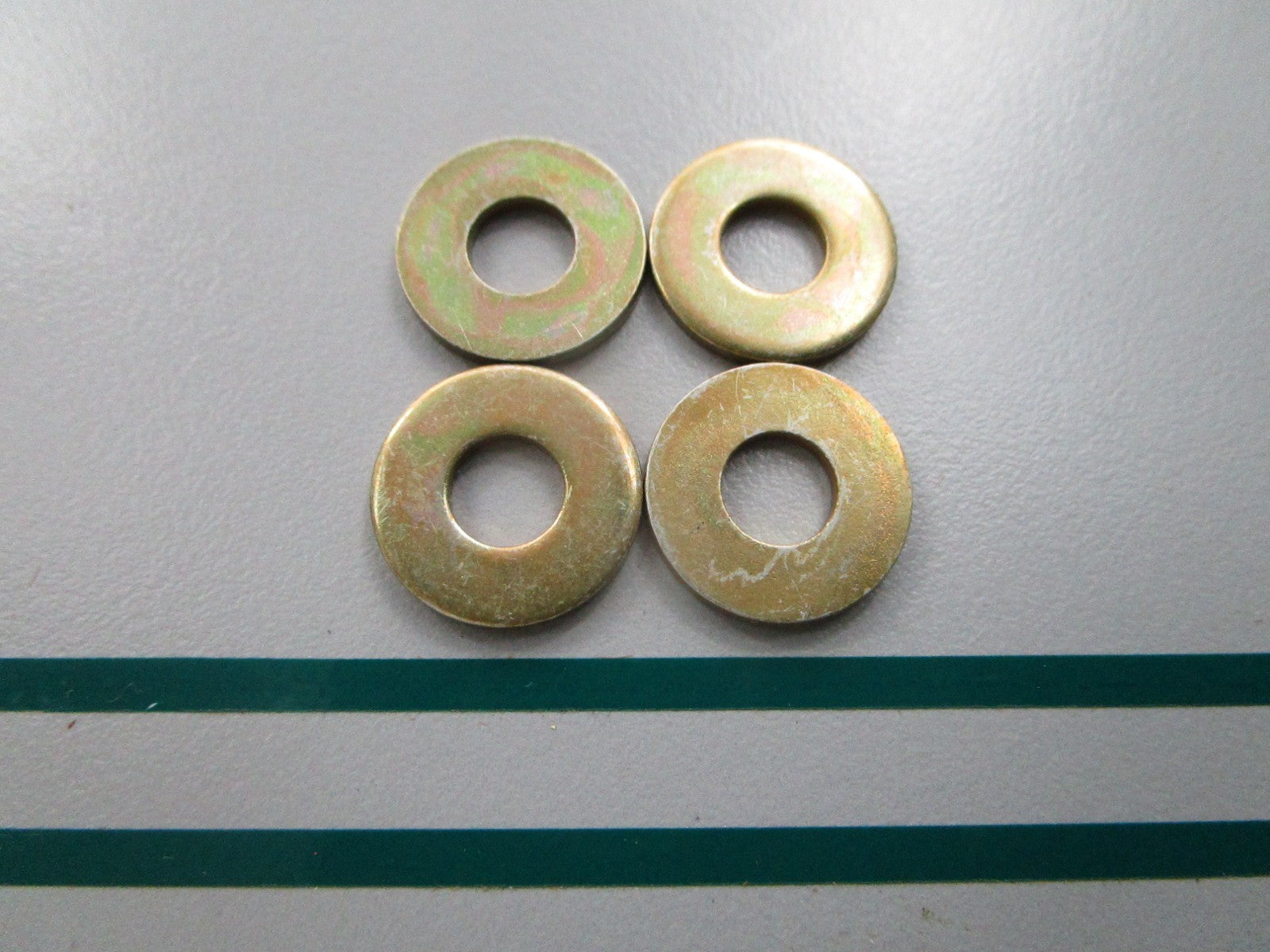 NEW OEM (LOT OF 4) 12-24664 Mercury Quicksilver M4 x 20 Washer0810