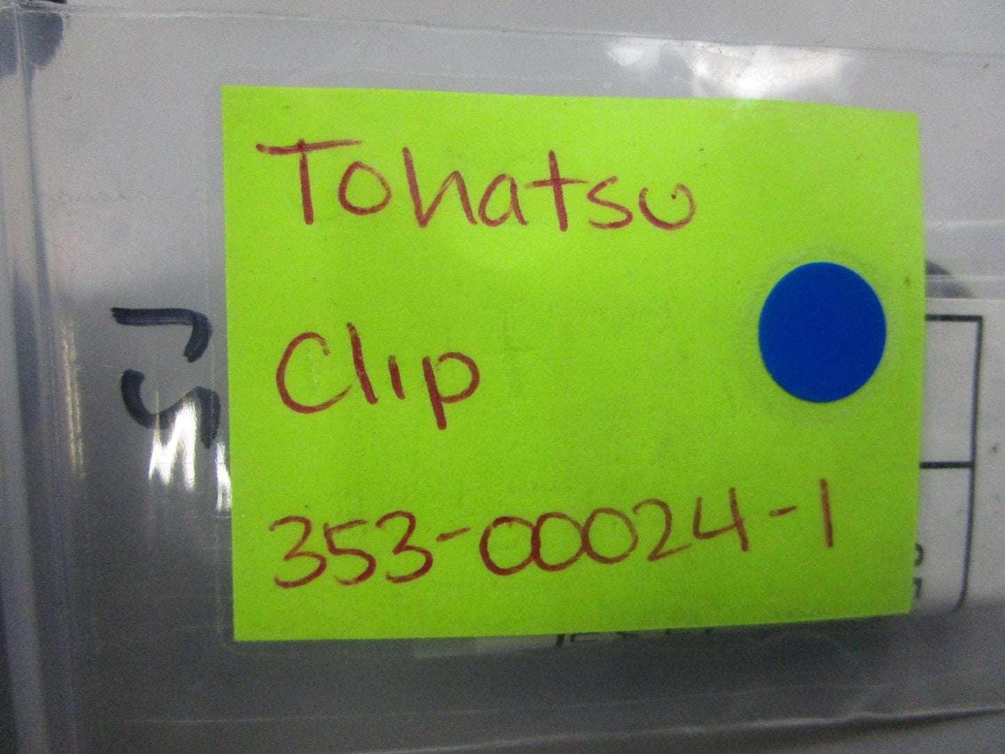 NEW OEM (LOT OF 2) 353-00024-1 353000241 Tohatsu Clip 0810