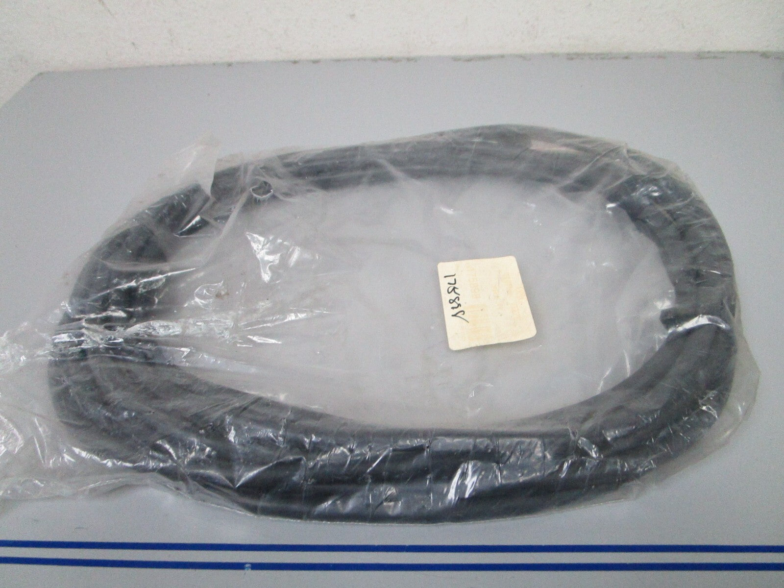 *NEW OEM* 0810 OMC Johnson Evinrude Cable Assembly 175898 0175898