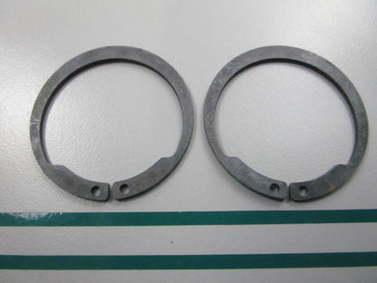 NEW OEM (LOT OF 2) 308213 0308213 OMC Johnson Evinrude Snap Ring 0810