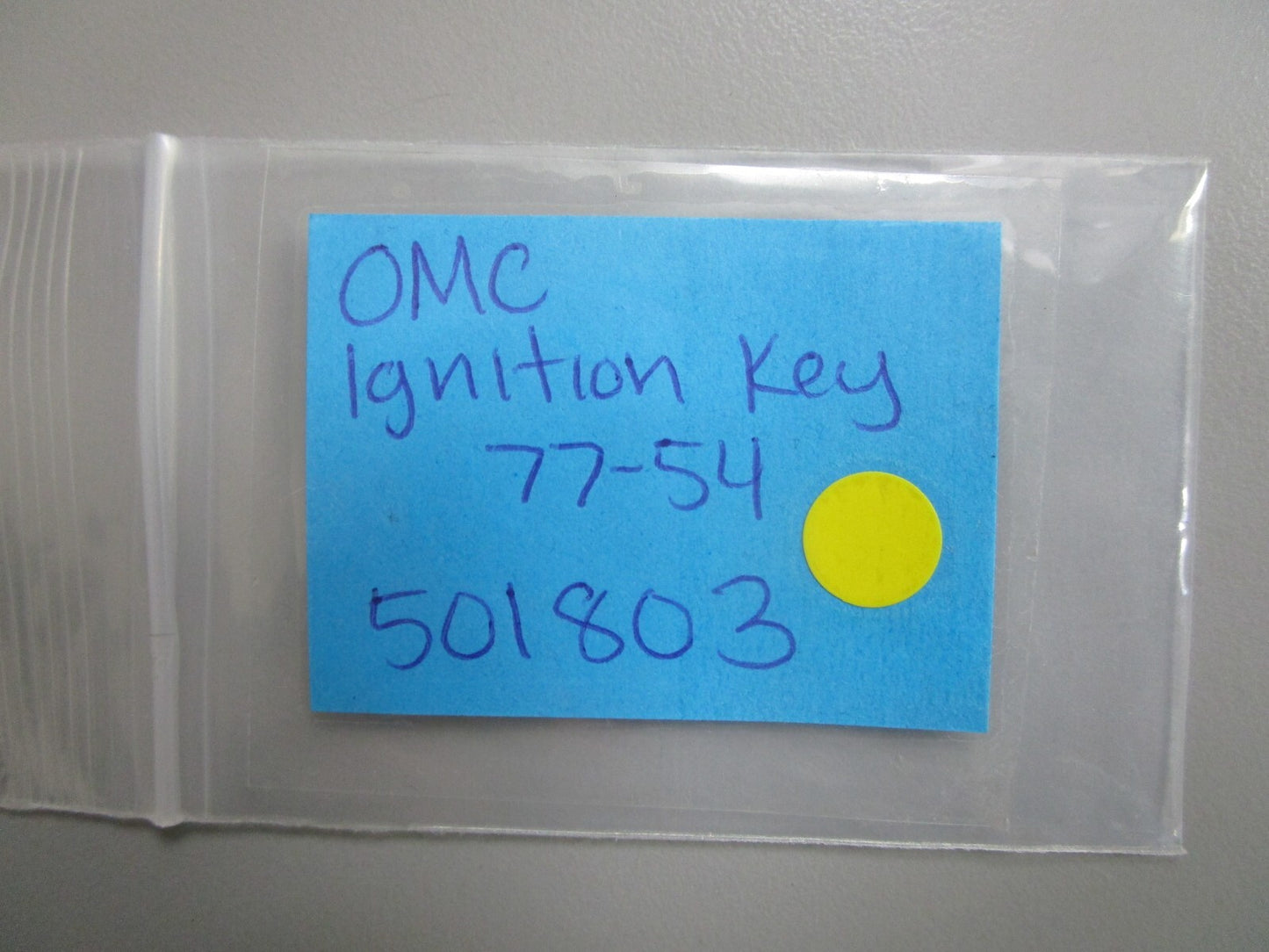*NEW OEM* 0810 OMC Johnson Evinrude Ignition Key 77-54 501803 0501803