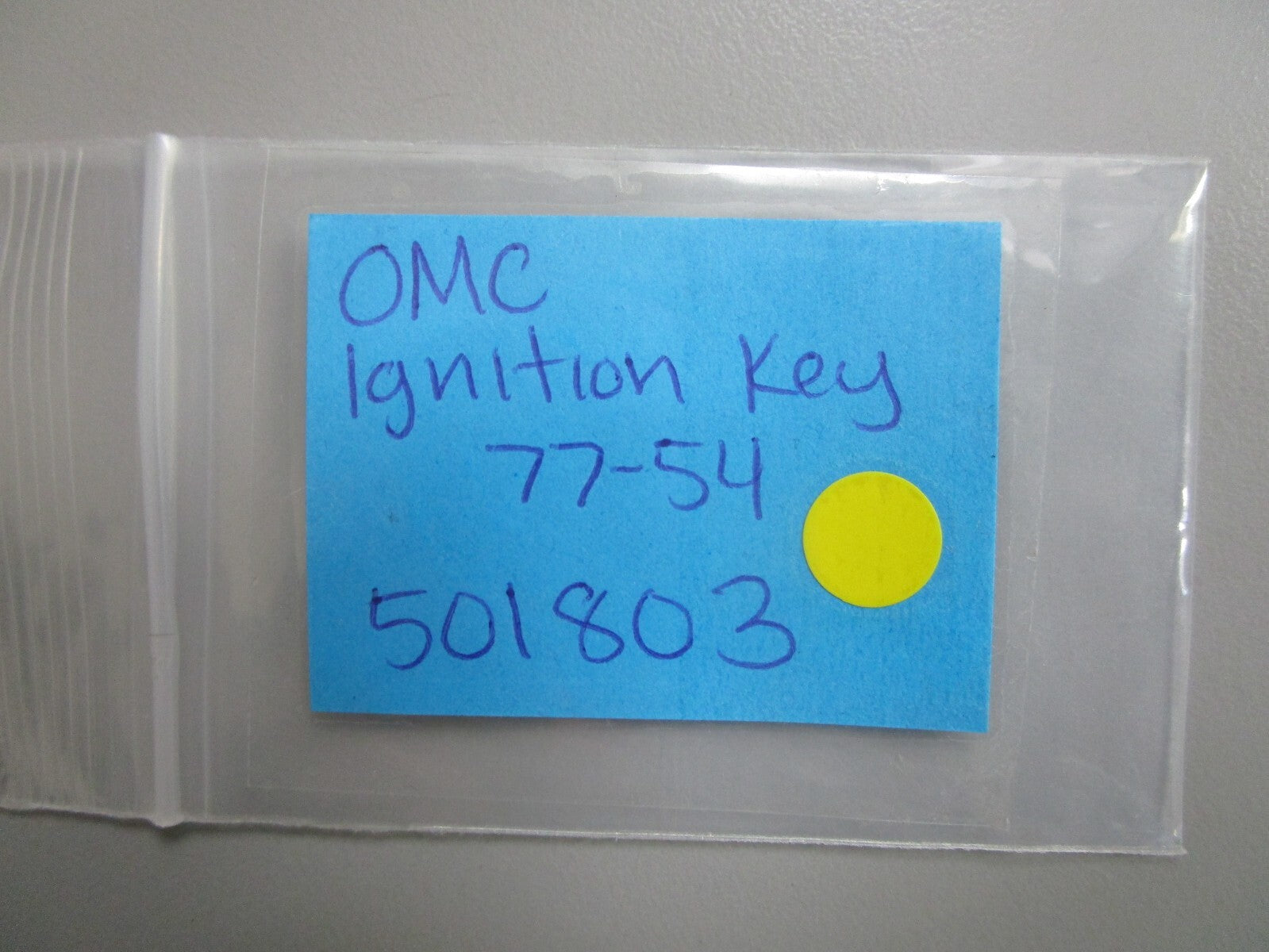*NEW OEM* 0810 OMC Johnson Evinrude Ignition Key 77-54 501803 0501803