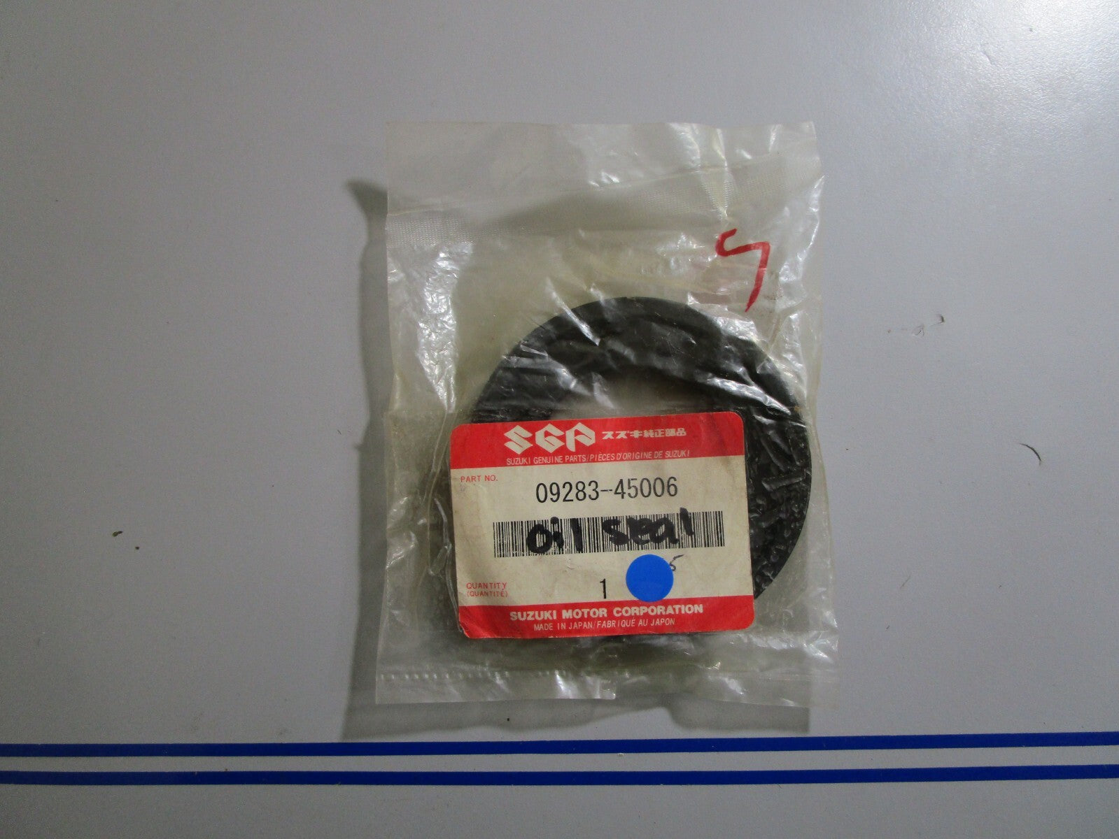 *NEW OEM* 0810 Suzuki Oil Seal 09283-45006