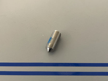 *NEW OEM* 0810 Volvo Penta Set Screw 947904