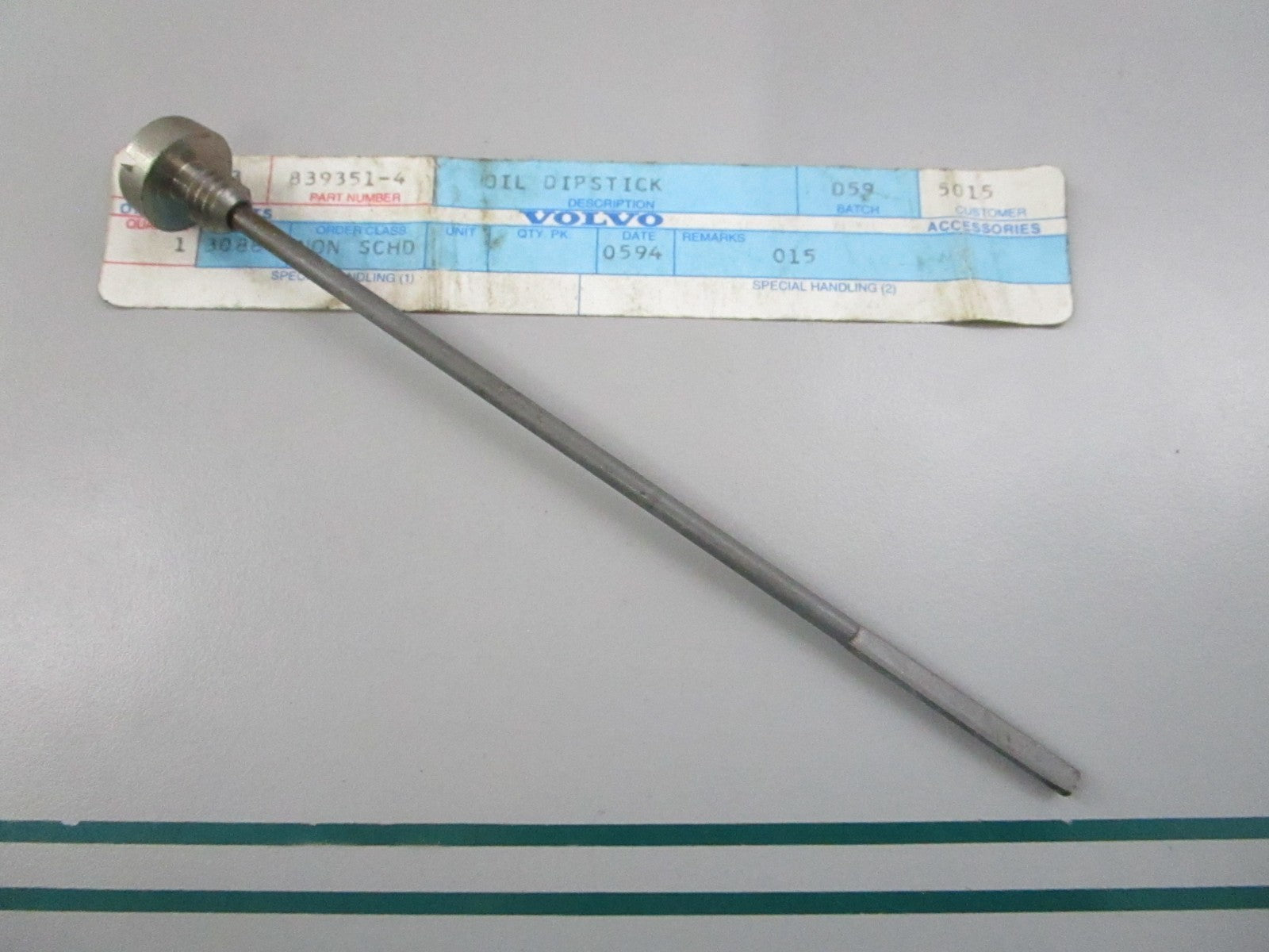 NEW OEM 839351 Volvo Penta Dipstick 0810