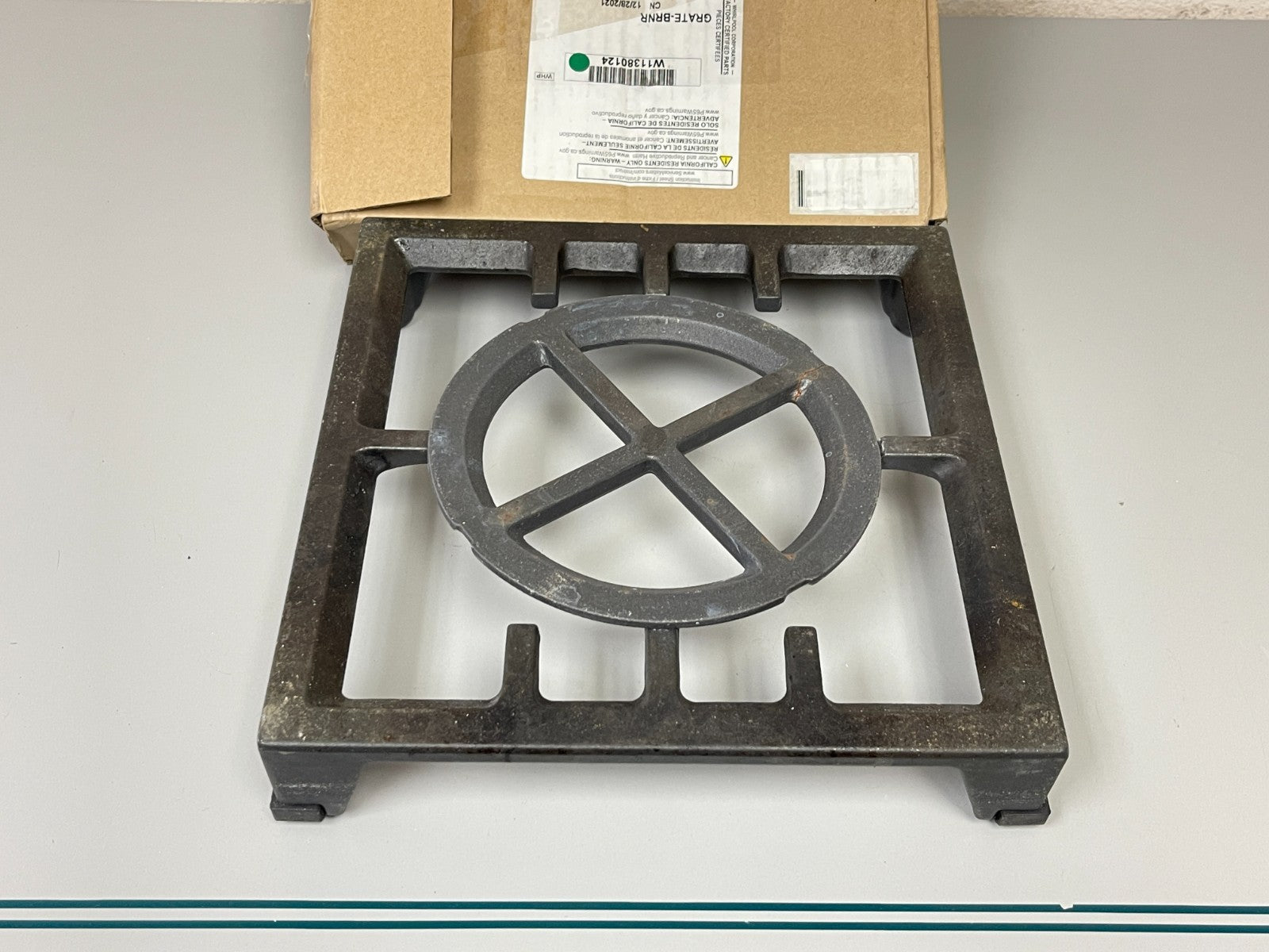 Whirlpool NEW OEM Cast Iron Burner Grate W11380124 KitchenAid Gas Range 0720