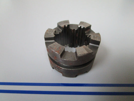 NEW OEM 337772 0337772 OMC Johnson Evinrude Clutch Dog 0720